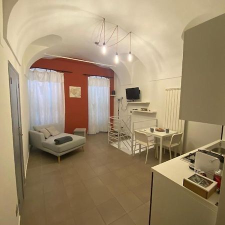 La Casetta Di Giulia Dolceacqua Εξωτερικό φωτογραφία